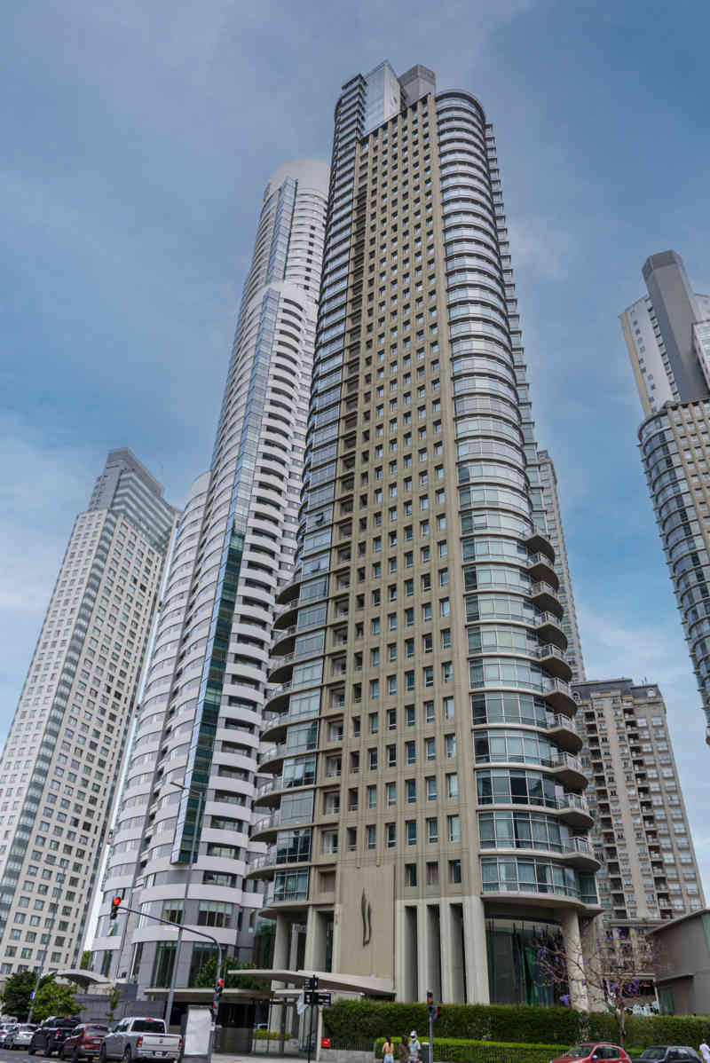 Argentina - Buenos Aires 129 - Puerto Madero.jpg
